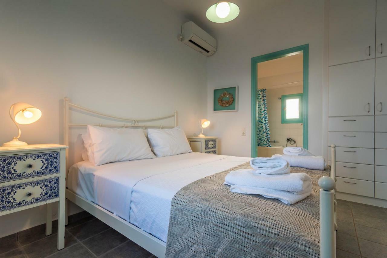 Villa Zefyros Pachaina Exteriér fotografie