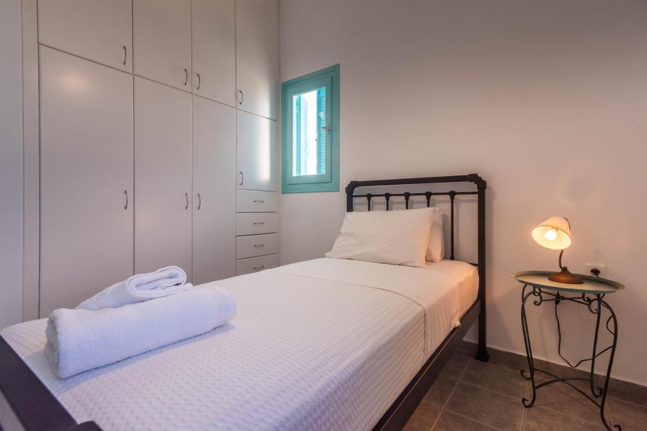 Villa Zefyros Pachaina Exteriér fotografie